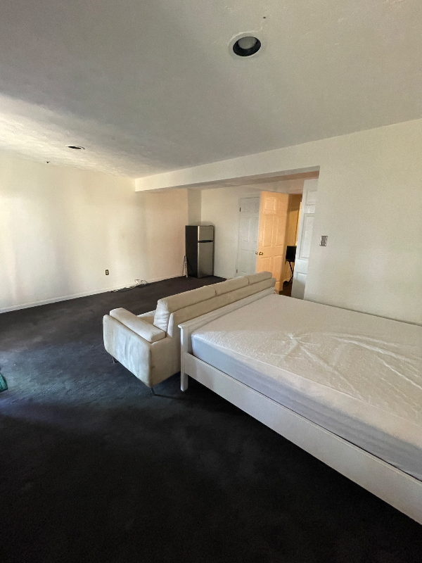 1 Saddle Creek Ct - Photo 3 of 15