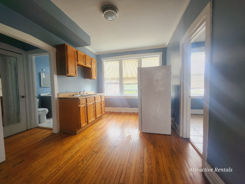 1156 S Mason Ave #D3 - Photo 4 of 9