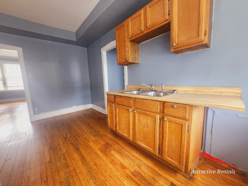 1156 S Mason Ave #D3 - Photo 5 of 9