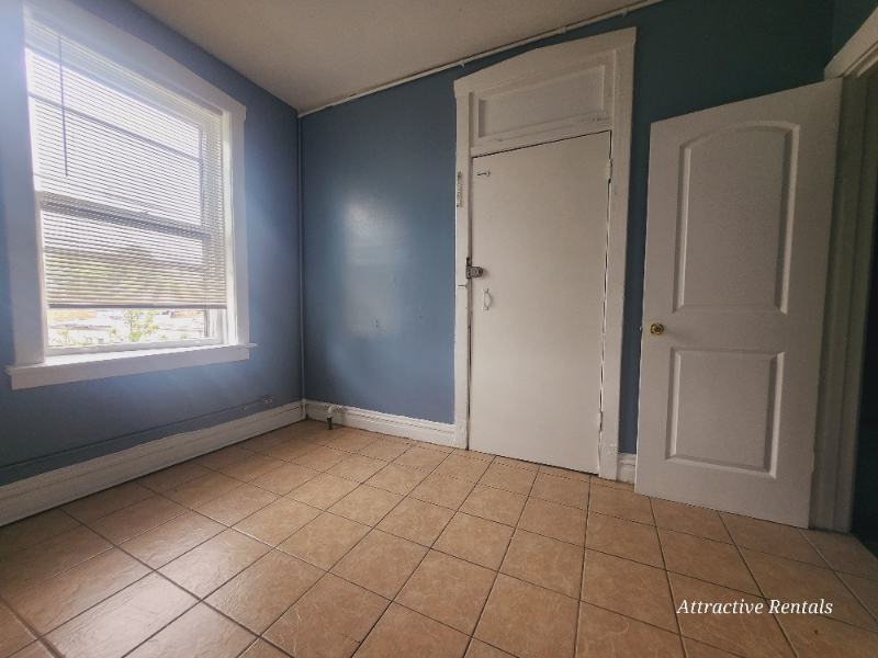 1156 S Mason Ave #D3 - Photo 7 of 9