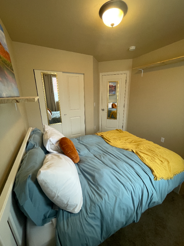 10656 S Cave Run Ln - Photo 2 of 14