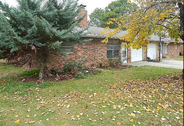 1800 Kimbrough St #B