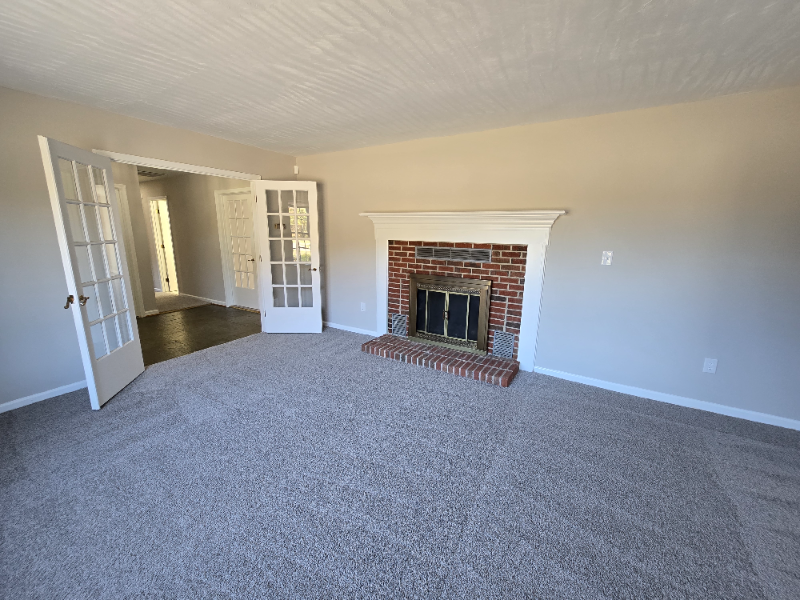 15214 Providence Rd - Photo 2 of 20