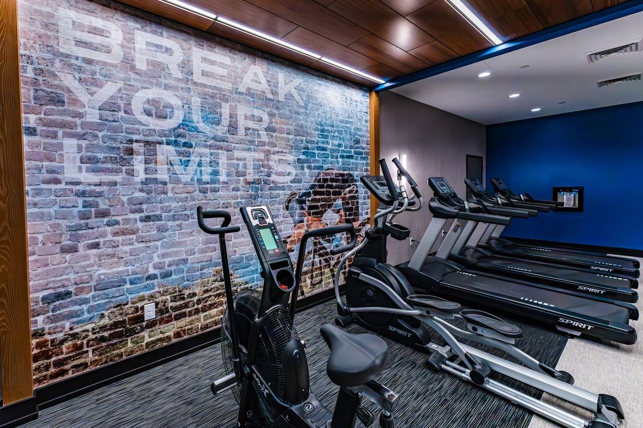 The Hamilton at Grand Plaza - Photo 3 of 50