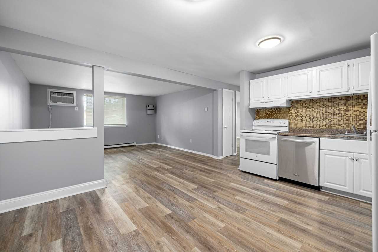 Mead Meadows Apartments - Photo 4 of 34