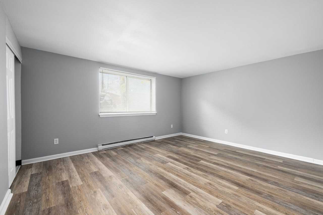 Mead Meadows Apartments - Photo 5 of 34