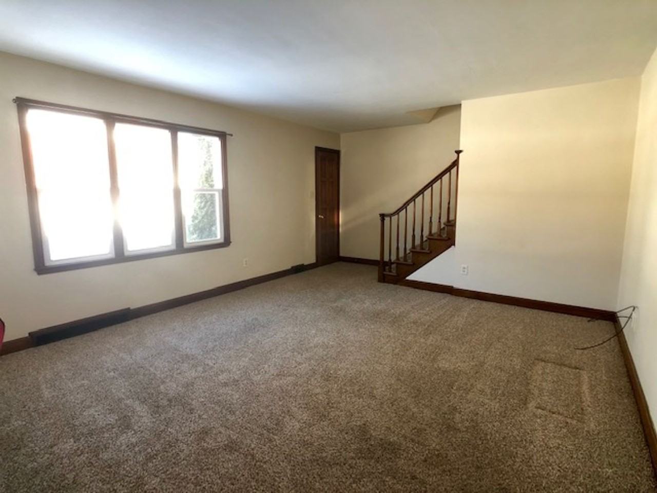 275 Bartley Ave #275 - Photo 5 of 8