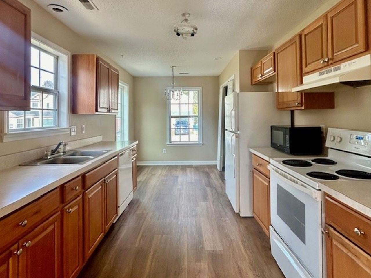 314 Warwick Landing Pkwy - Photo 3 of 16