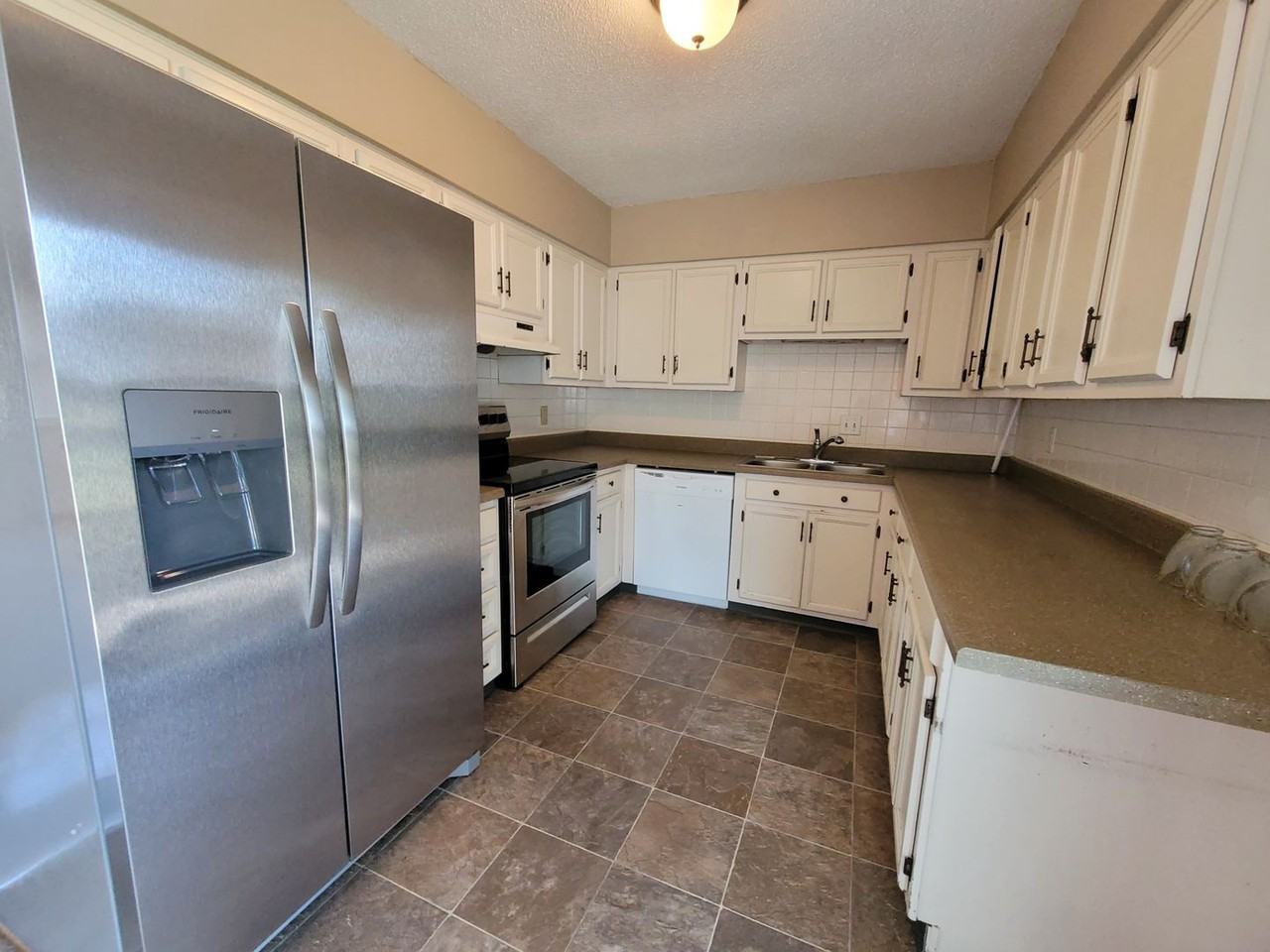2900 5th St - Photo 6 of 14