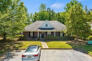 featured image of 802 West Longleaf Drive #1