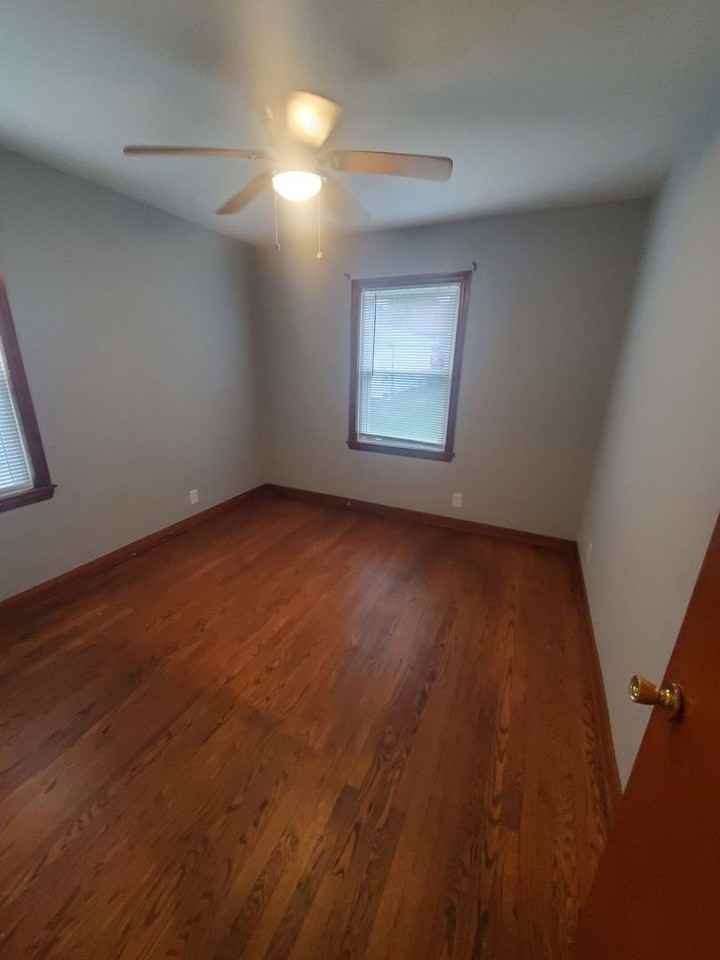 4436 N 40th St - Photo 3 of 7