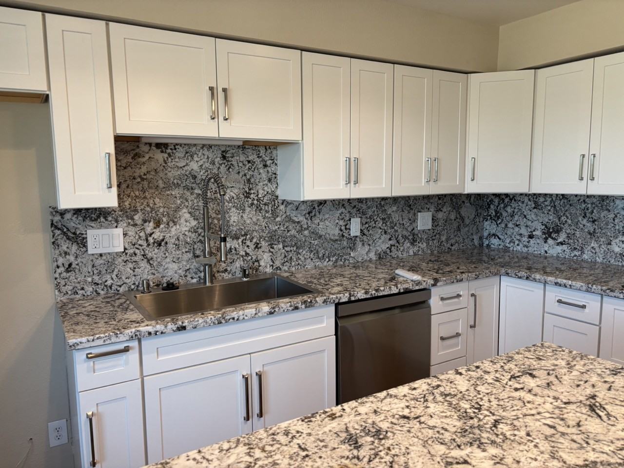 5241 Pilot View Dr #NA - Photo 3 of 33