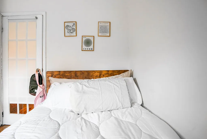 250 E 3rd St #1 - Photo 4 of 10