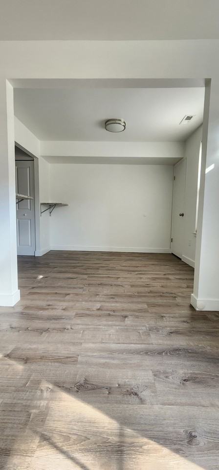 2073 Harbour Dr #2073 - Photo 2 of 20