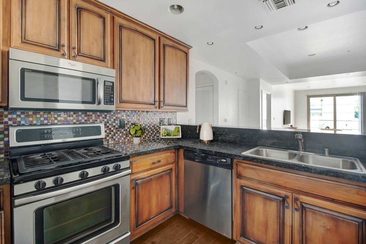 4410 Sepulveda Apartments - Photo 2 of 50