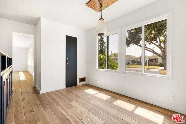 12447 Hammack St - Photo 3 of 8