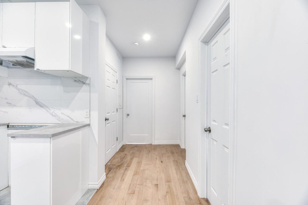 1385 Boulevard René-Lévesque Est - Photo 3 of 21