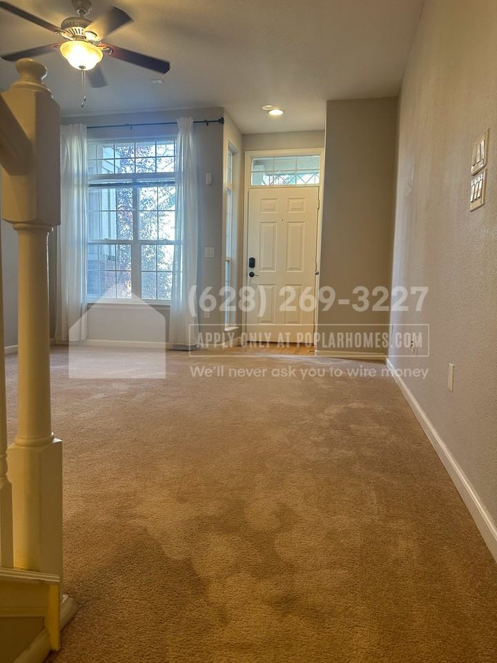 9873 E Idaho St - Photo 2 of 32