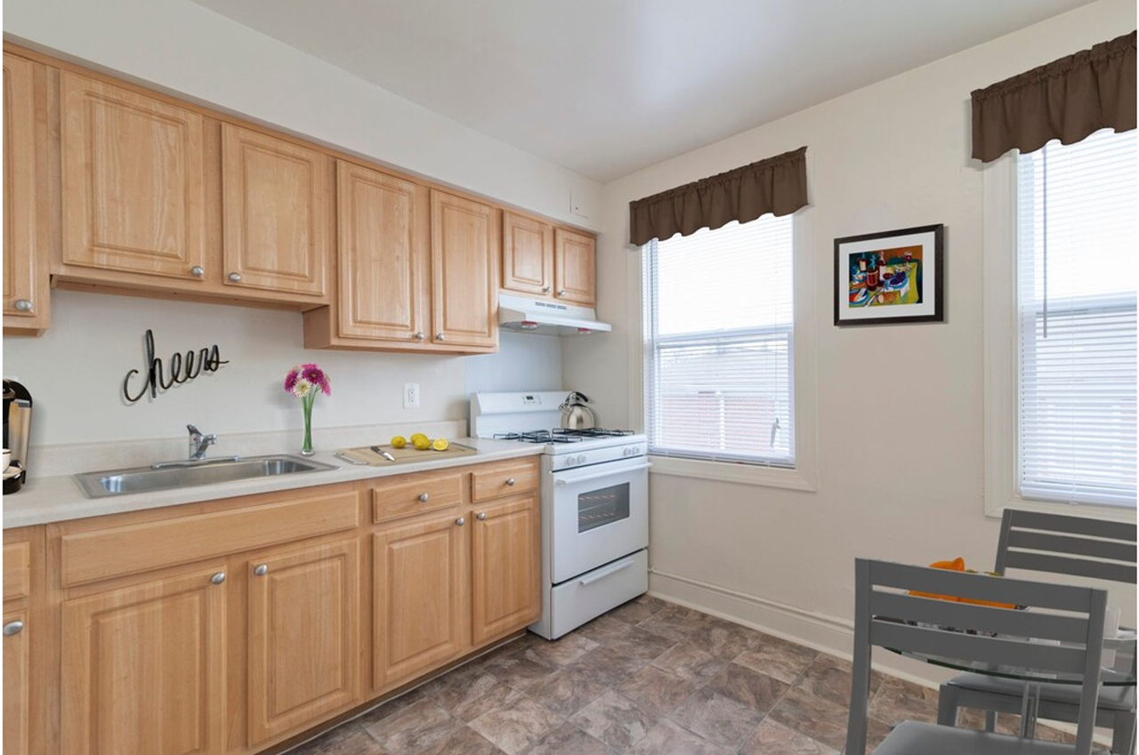 Oaklee Village Apartments - Photo 6 of 50