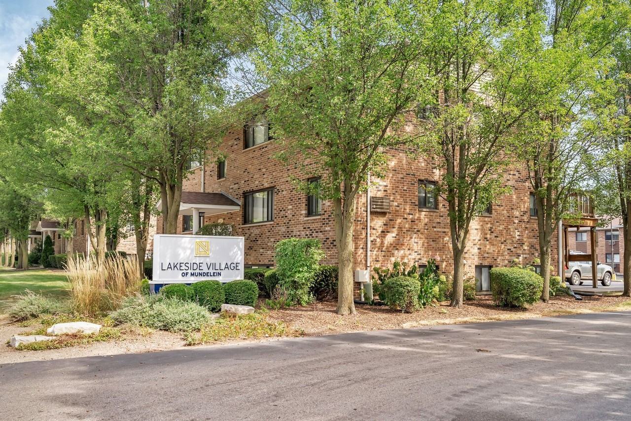 Lakeside Village Apartments - Photo 3 of 50