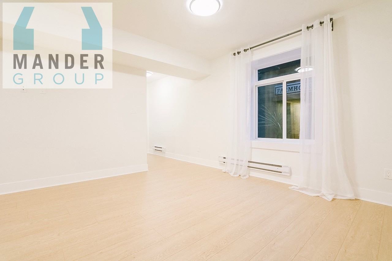 723 8th Street East - Photo 2 of 14