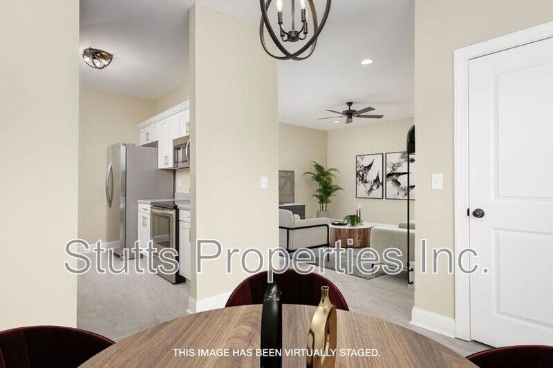 309 Bentbrook Pl - Photo 2 of 9