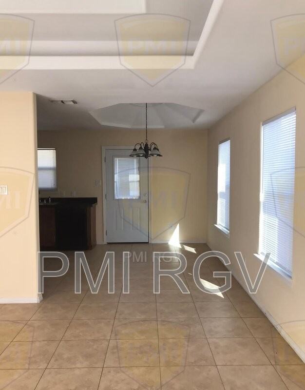 3903 S Radisson Ave - Photo 4 of 14