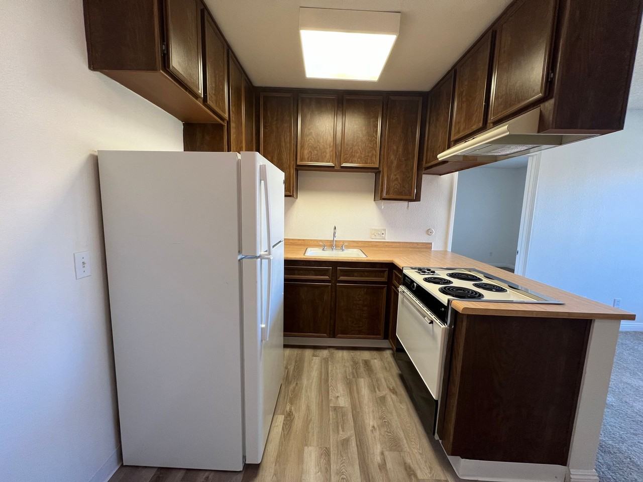 La Casa Balboa - Photo 3 of 48