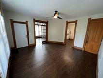 700 W Powers St - Photo 1 of 1