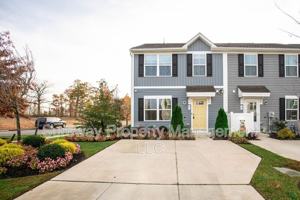 featured image of 2 Mulberry Ln