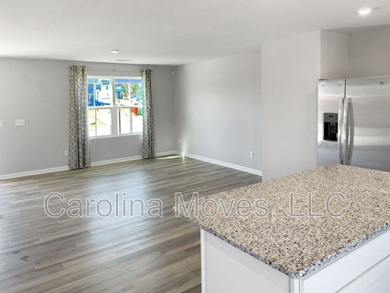 328 Timberwild Dr - Photo 3 of 12