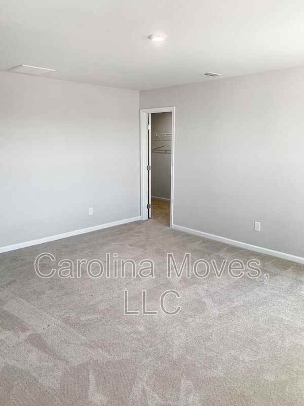 328 Timberwild Dr - Photo 5 of 12