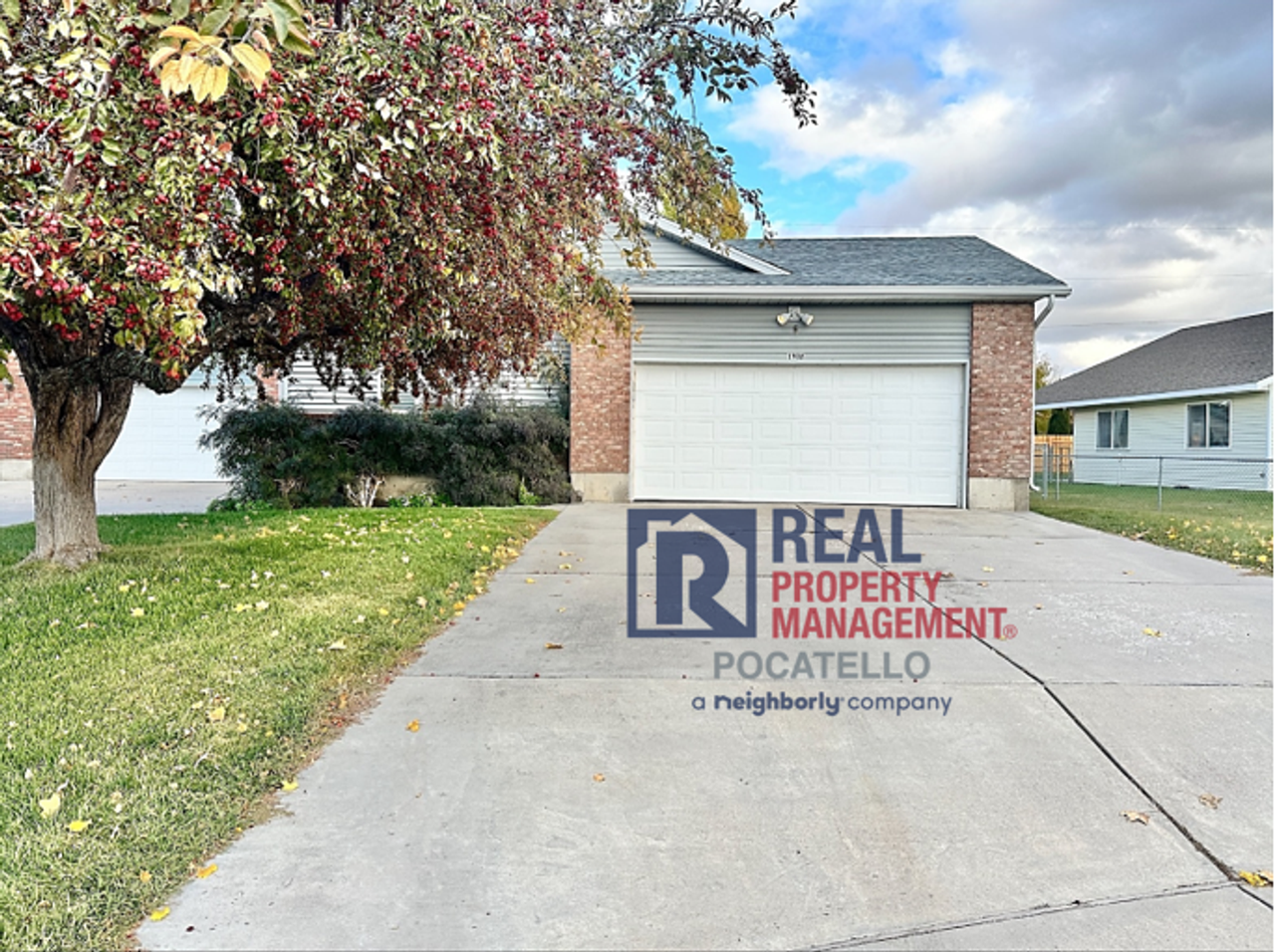 1982 Shetland Ave - Photo 2 of 26