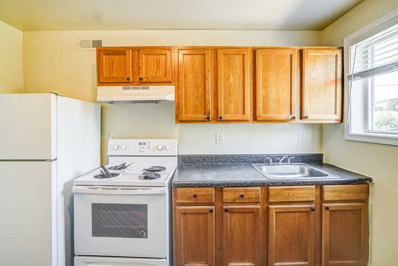 2100 Phaup St #A - Photo 7 of 18