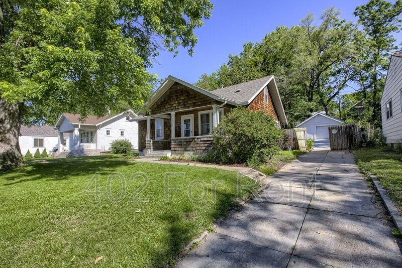 4806 Charles Street - Photo 2 of 25
