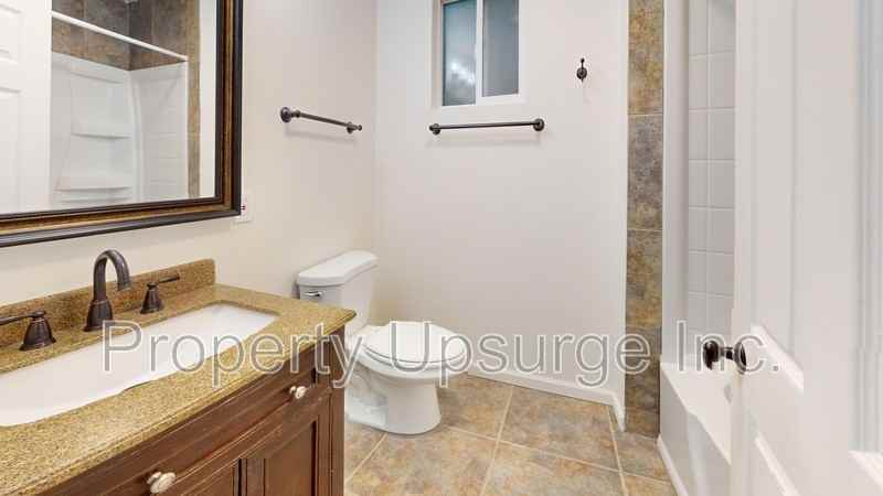 415 Lake Blvd - Photo 3 of 10