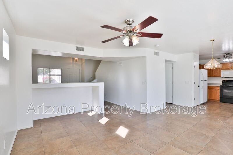 34437 N Picket Post Dr - Photo 6 of 27