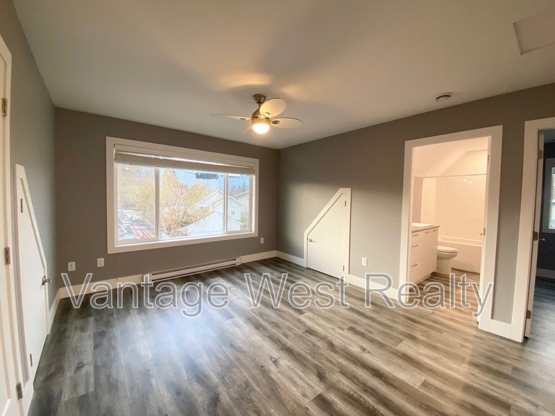 729 - Photo 6 of 21