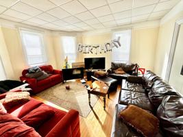 featured image of 331 Packard St