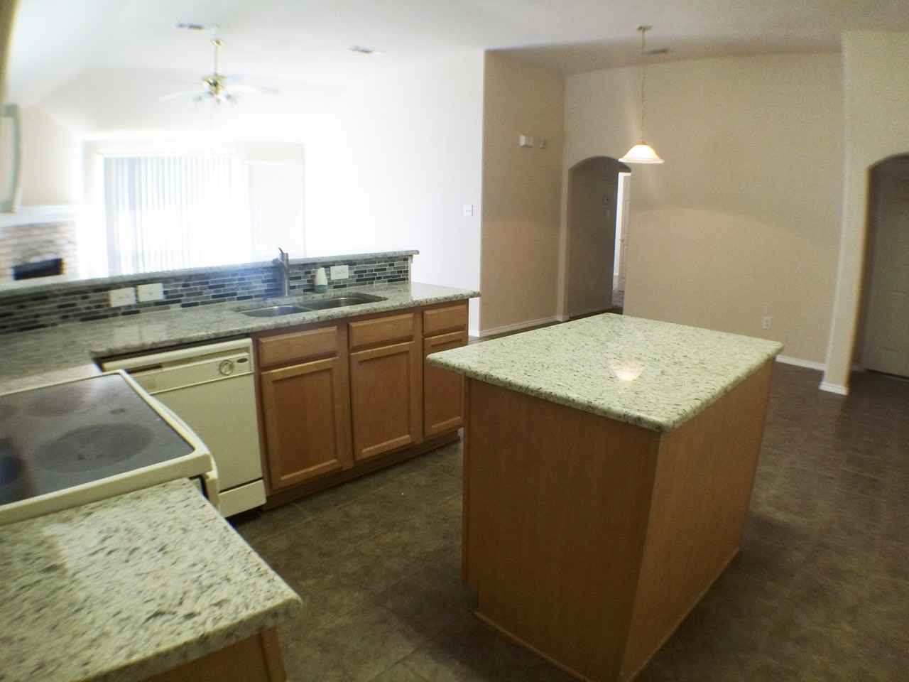 1006 Godwin Ave - Photo 6 of 19