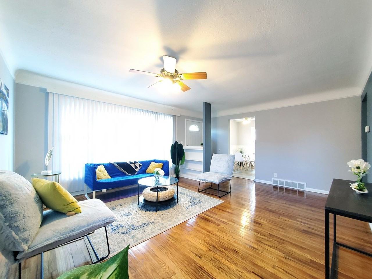 5016 Tatra Ave - Photo 4 of 24