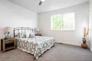 featured image of 909 North 17th Avenue #B