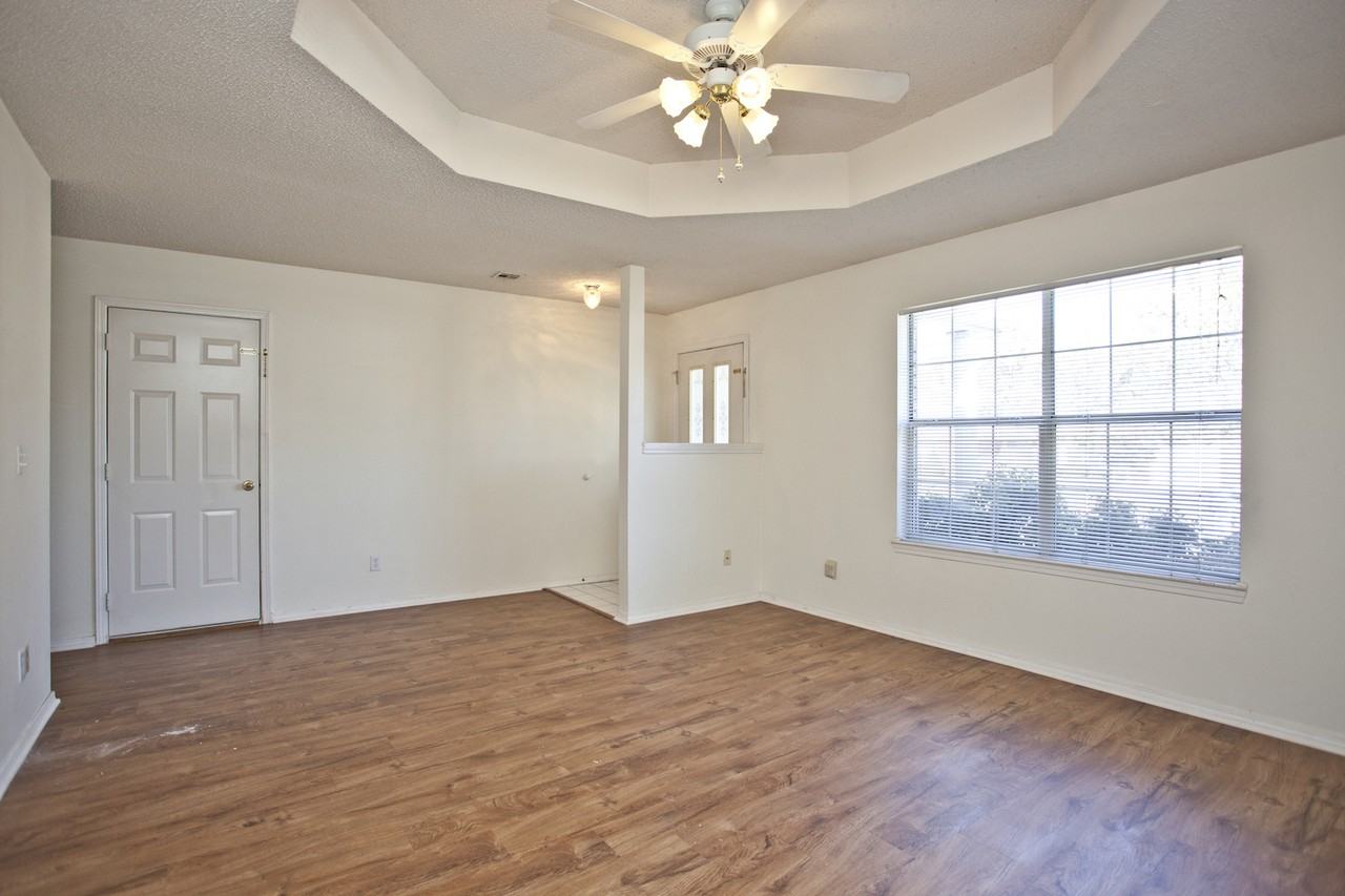 58B Holly Dr - Photo 5 of 22