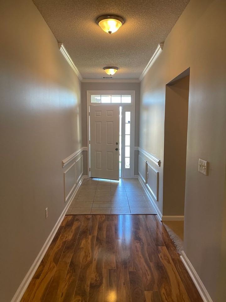 163 Arbor Village Dr - Photo 3 of 31