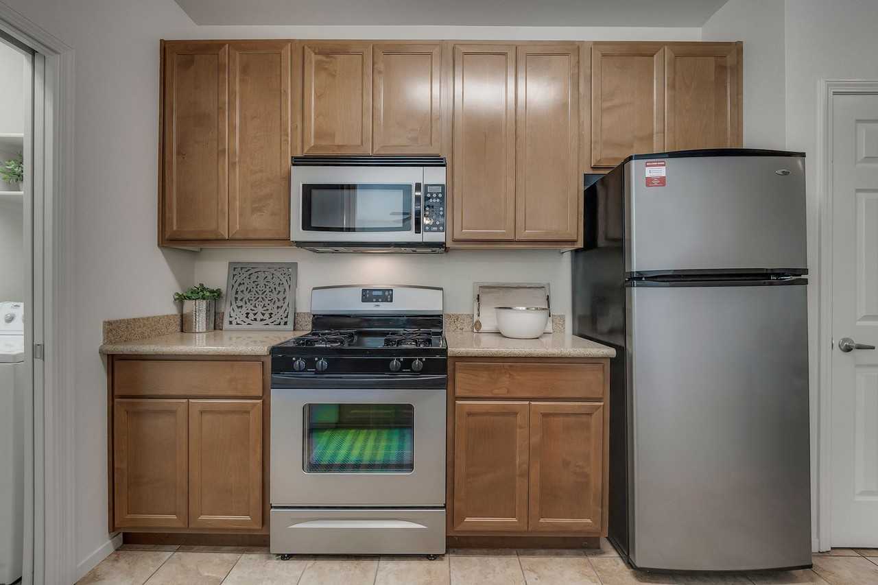 Villa Risa Apartments - Photo 5 of 50