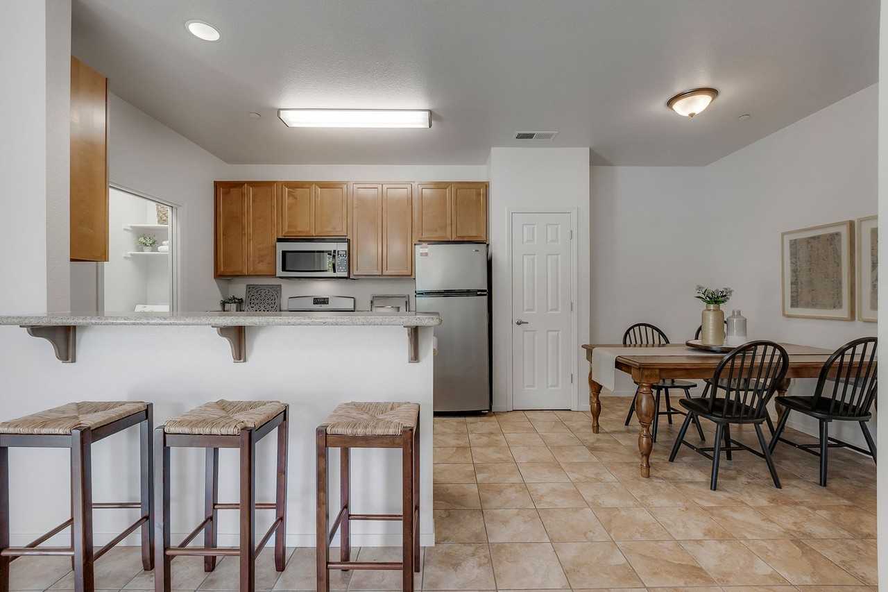 Villa Risa Apartments - Photo 6 of 50