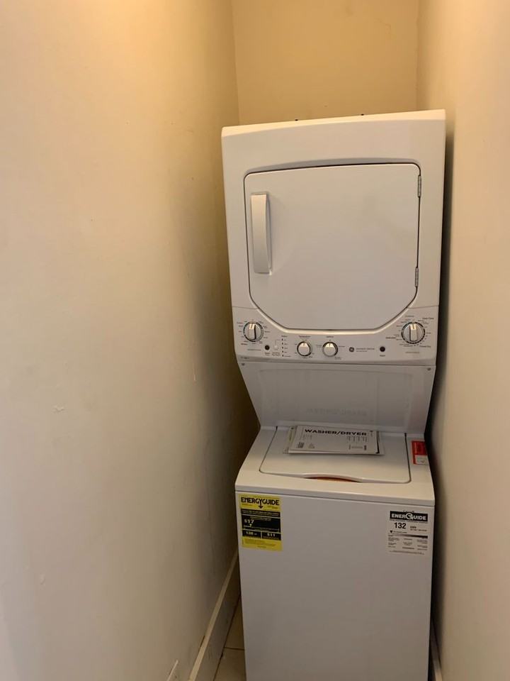 909 West 30th Street - Photo 6 of 12