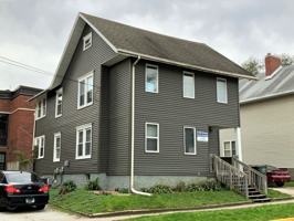 featured image of 2408 Knapp St