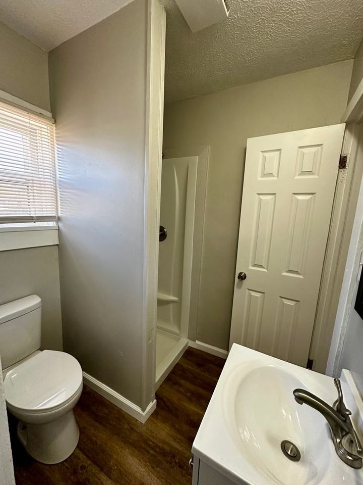 317 Sunnyside Ave - Photo 7 of 9