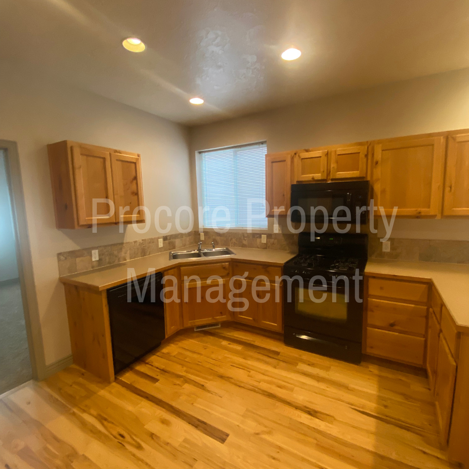 2018 S Arcadia St - Photo 3 of 50